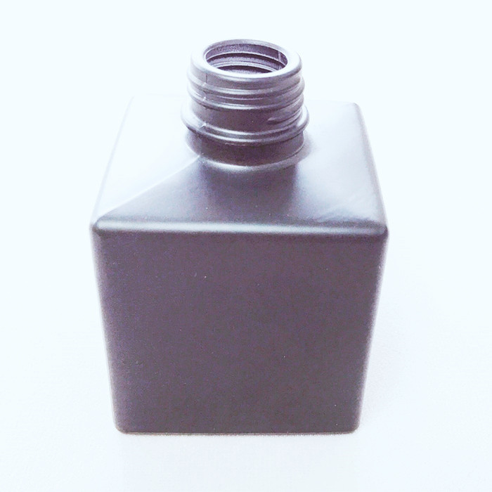 Frosted Black Glass Diffuser Bottle